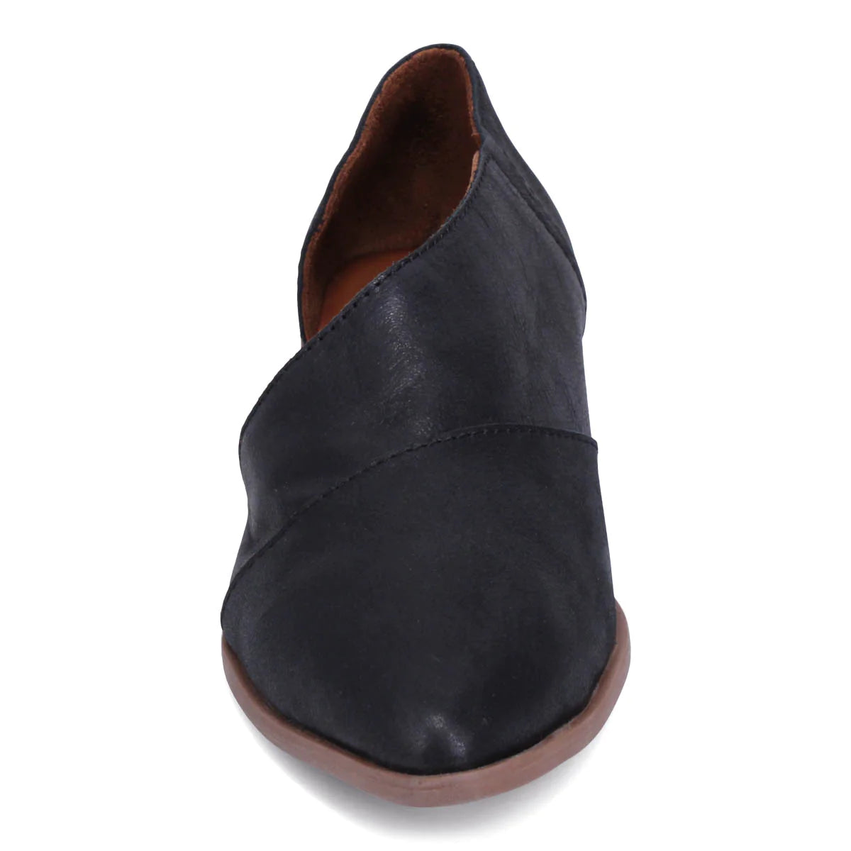 BLAKE FLAT