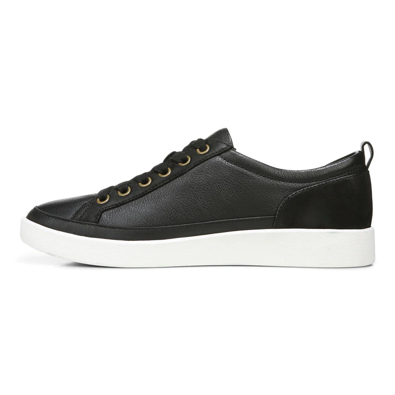 Winnie Sneaker