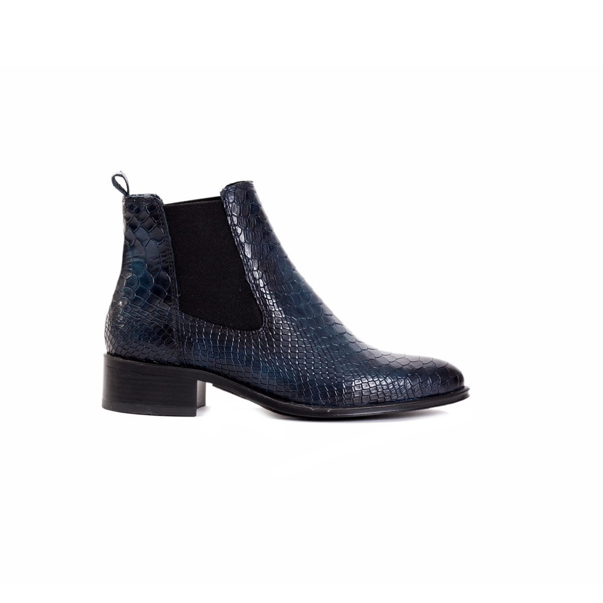 BOBBY BOOTIE